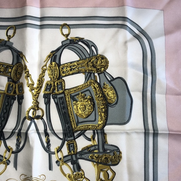 ✨Hermès “Brides de Gala” silk scarf✨ - Picture 9 of 13